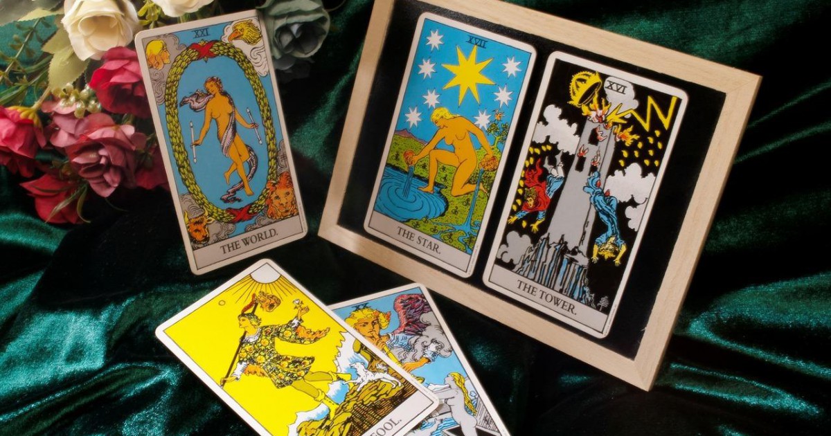 Le tarot divinatoire : origines et fondements